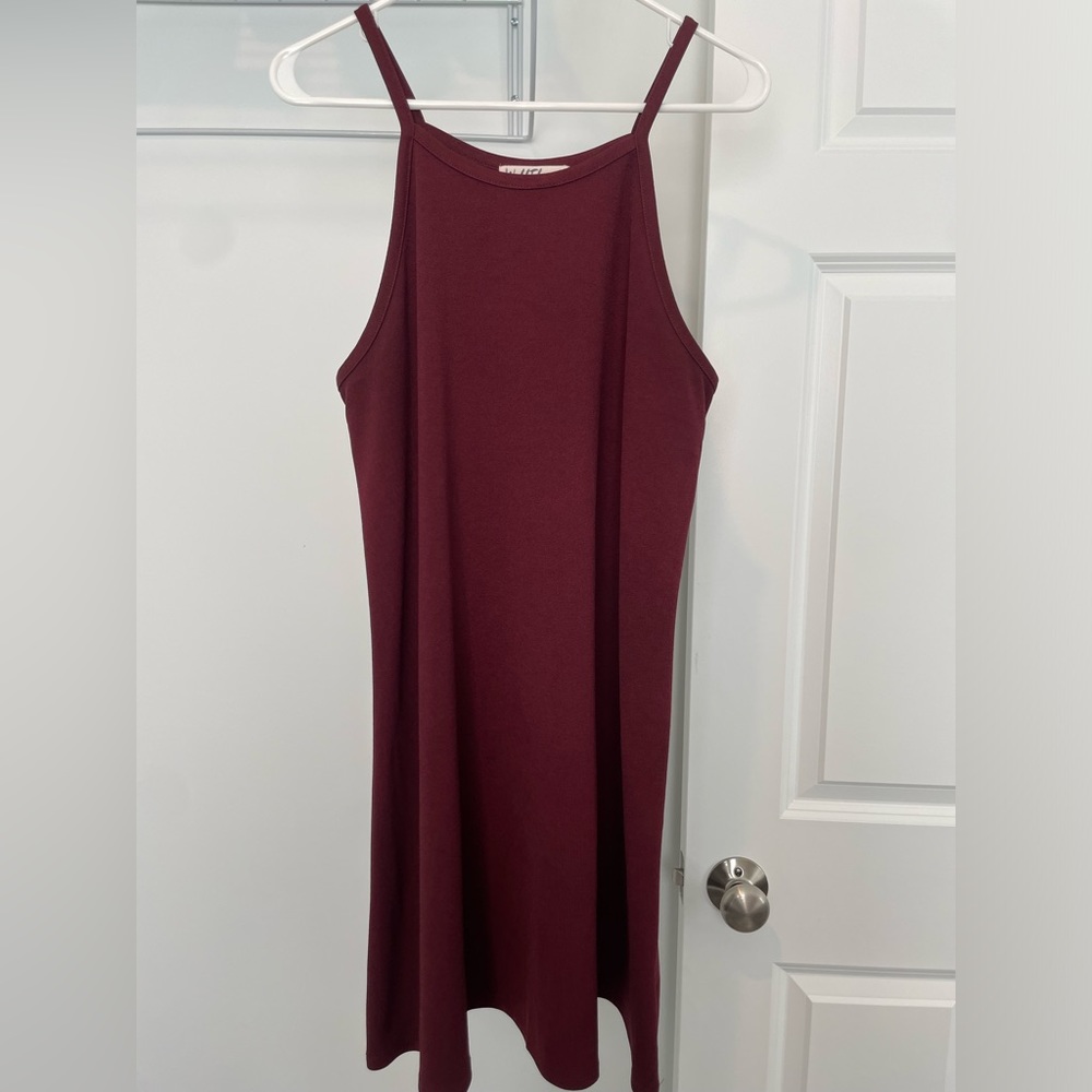Maroon mini dress. Size XL.